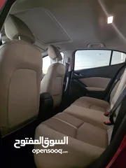  14 مازدا 3 2018 لون خمري بحالة ممتازة للبيع