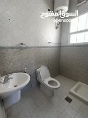  6 بالعذيبه خلف المدرسه العصريه غرف بدون فرش Uzaiba behind modern school room bathroom unfurnished