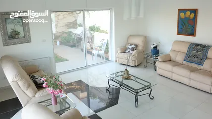  7 Stunning Modern Villa on the Hills of Salt