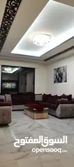  4 شقه لي البيع