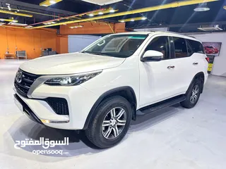  4 Toyota fortuner