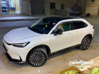  2 سيارة هوندا e.ns1 2022 فئة e3 للبيع