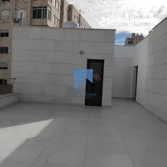  1 شقة فاخرة للبيع في الرابية  - خلف الإتصالات ( Orange ) طابق ثالث 195م مع روف دوبلكس 110م لم تسكن