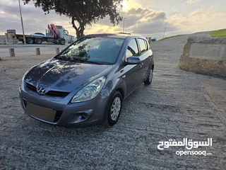  2 يونداي i20