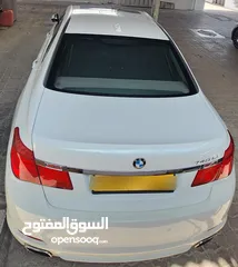  6 للبيع سيارة BMW/740 لارج