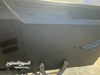  3 شاشة كمبيوتر 43 بوصة Asus rog strix