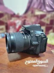  6 "للبيع: كاميرا "Nikon "D5600