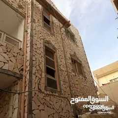  3 تركيب جميع انواع الحجر والشحف وجميع انواع الديكورات في داخل انحاء المملكه