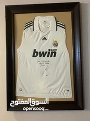  2 بلوزه مدريد موسم 2008-2009 موقعه من راؤول ولاعبين مدريد لون ابيض من اديدس