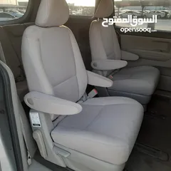  19 kia Sedona 2018 usa full automatic