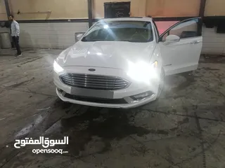  14 فورد فيوجن تيتانيوم 2017 . استخدام شخصي. لم تعمل تطبيقات. ممشى 213 الف كيلو. صيانة دورية.