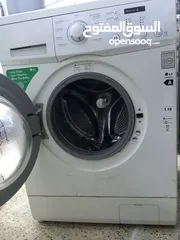  1 غسالة جيده شبه مستعمل نظيف جدا وكااه