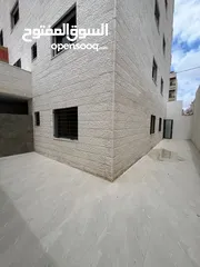  1 شبه ارضي 130 متر مع ترس 90 متر خلف جامعة البتراء البنيات