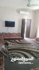  4 شقه للبيع غير مفروشه