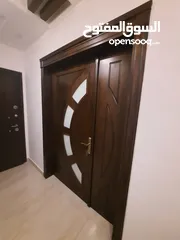  3 عاااالم المستعمل جميع انواع الشبابيك المنيوم والبوابالخشب والحديد والمطابخ