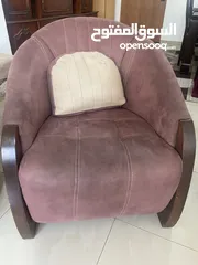  3 كنب واثاث للبيع