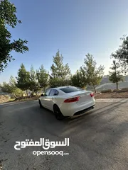  8 Jaguar XE 2018