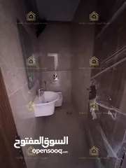  5 جديدة لم تسكن سوبر ديلوكس
