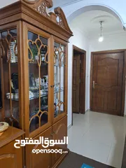  6 طقم سفره +8كراسي دنسوار فضيه