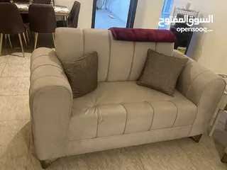  3 بيع كنب لون بيج