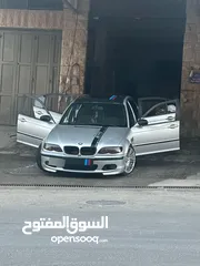  1 BMW e46 موديل 2003