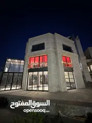 13 محلات تجارية للإيجار داخل مجمع تجاري في عبدون - خلف السفارة السعودية