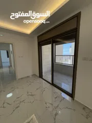  5 شقق للبيع في عين مصباح