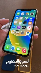  6 Iphone xr 64bg and apple watch bundle selling
