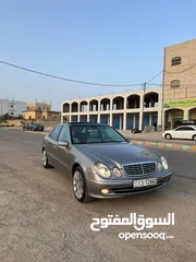  4 مرسيدس E200 افنجارد