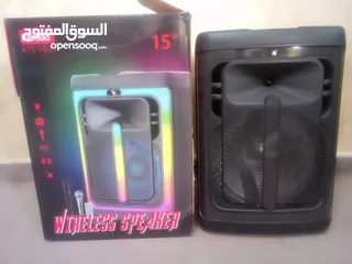  3 سماعة بحالة جديدة ممتازة استعمال بسيط