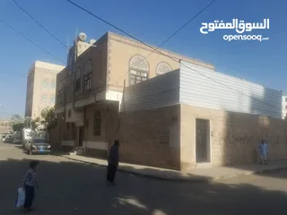  5 : عمارة  على ركنين بمساحة 10 لبن في حي هادئ وراقي قريب من ثلاثة شوارع رئيسه( بغداد، الجزائر، نواكشوط