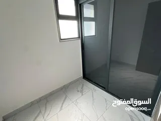  16 Unfurnished aparment for Sale in Dahyet Al Nakheel ( Property 40960 ) - 174217027