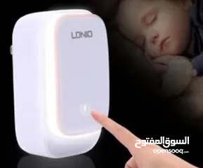  2 شاحن 4مخارج 22W