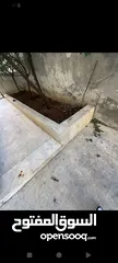  13 شقه فارغه للايجار ـ موقع مميز جدا ـ ضاحيه الرشيد - طابق ارضي ـ حديقه 150 متر
