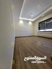  3 شقة جديدة - لم تسكن - خلدا - 4نوم 2ماستر - ارضية - ترس بإطلالــــه مميزة
