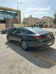  7 توصيل الى سوريا ولبنان والشام باحدث السيارات والباصات استقبال من المطار والمعابر الحدودية خدمه آمنه