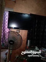  1 شاشه تلفزيون للبيع