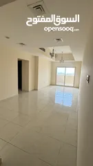  1 شقه غرفتين و صاله اطلاله مفتوحه مع باركنغ-  2 bedroom with parking fully maintained- open view