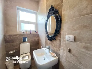  2 شقة مفروشة للإيجار 189م2 ( Property 19688 )-175072592