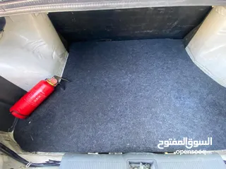  17 هيونداي اكسنت 1999 اتماتيك صندوق بحاله ممتازه استعمال شخصي من الحره