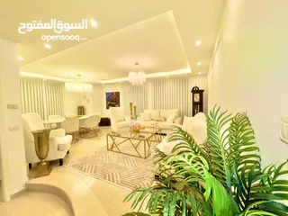  2 روف مفروش حديثا مساحة 400 م طابق 6 تشطيب سوبر ديلوكس حديثا للبيع الطيرة دوار نبيل عمرو دون وسطاء