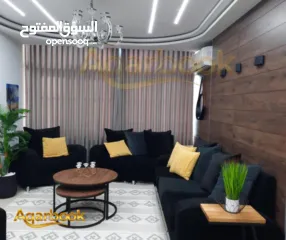  12 شقة مميزة للبيع في بيتونيا  الموقع: بالقرب من معرض بيسان