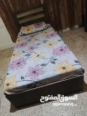  2 تخت مفرد خشب استعمال بسيط