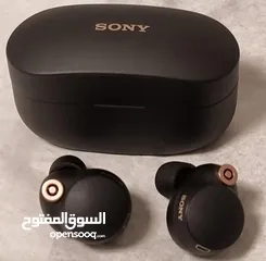 1 Sony's WF-1000XM4 earbuds for sale, New condition.