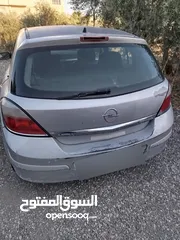 4 اوبل استرا 2006 للبيع بسعر مرتب معني