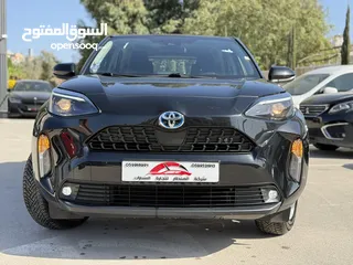  4 تويوتا ياريس كروس ترخيص 2022  محرك 1500 هايبرد  جير أوتوماتيك  172 حصان هاندبريك كهربائي عداد 61000
