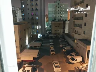  3 مطلوب شخص جامعى لمشاركة شخص واحد فقط فى استديو الاستديو مفروش بالكامل الايجار 55 دينار لكل شخص