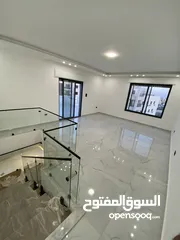  19 شقة فاخرة اخير مع روف دوبلكس 215 متر وتراس 100 متر مع اطلالة مفتوحة مميزة بسعر مميز جداا