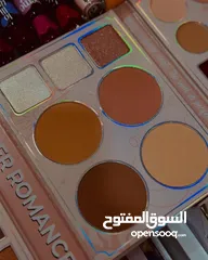  4 دفتر مكياج "Tender Romance" كل ما بتحلمي فيه بمكان واحد
