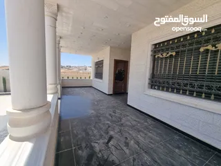  7 فيلا للبيع